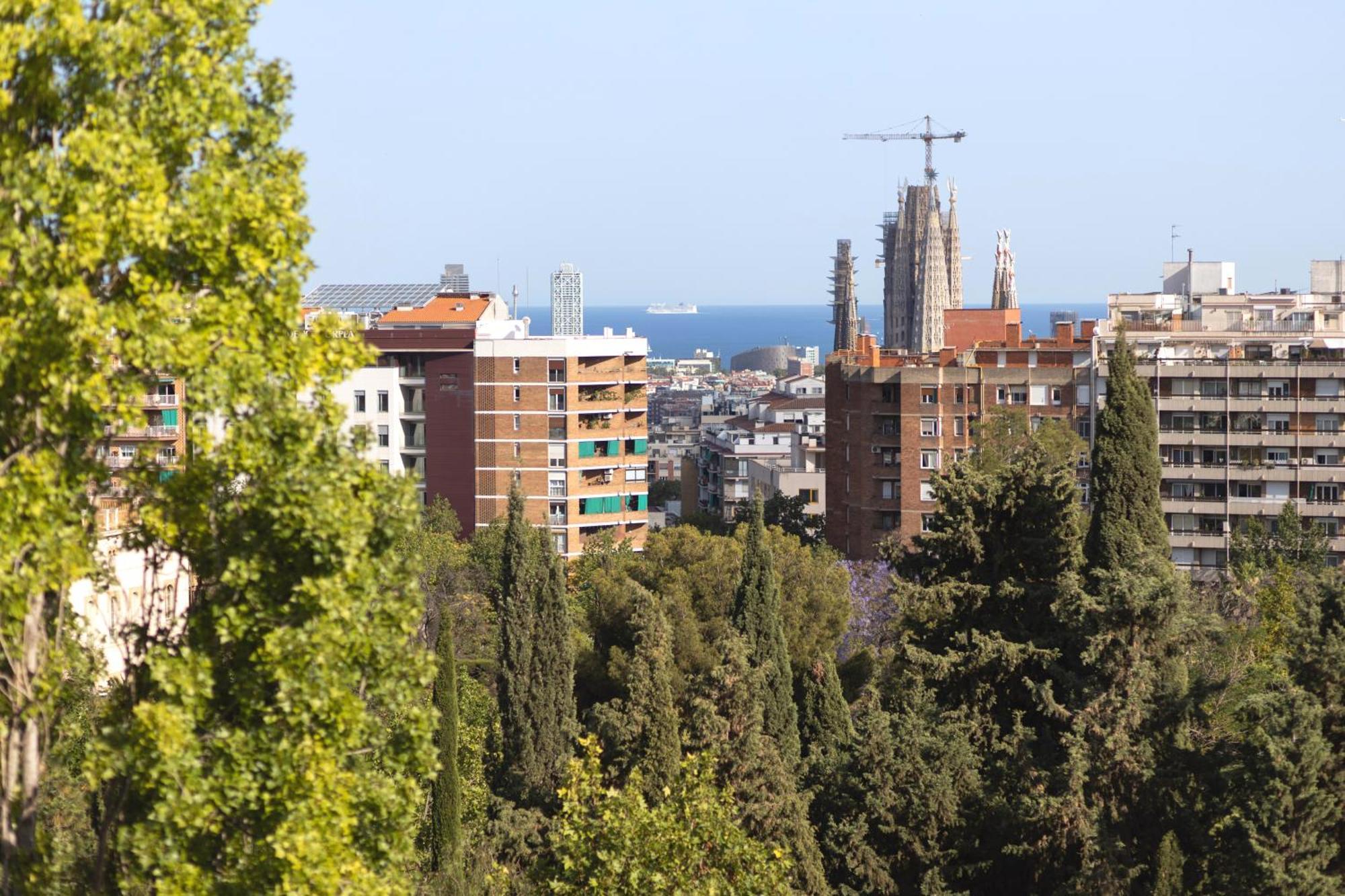 Lodging Apartments Guell Gaudi Barcelona Exterior foto